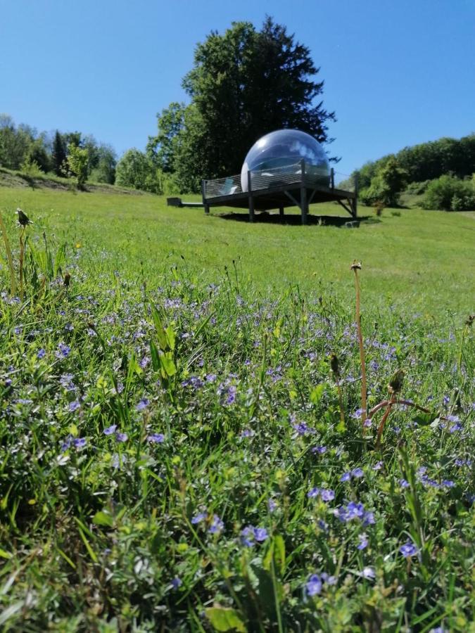 Monchateau Etoile, Hebergement Insolite Avec Spa Merlas Buitenkant foto